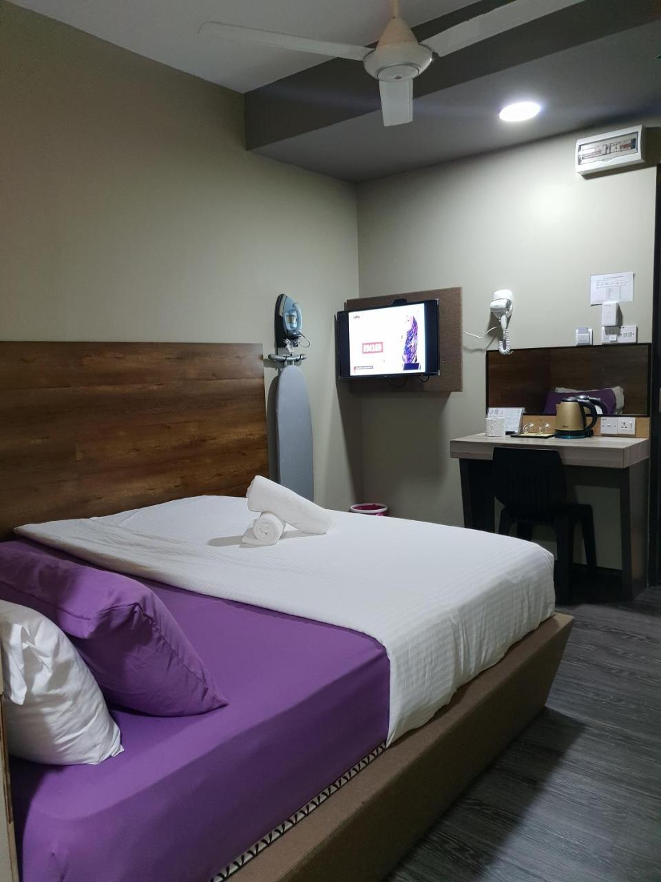 Qing Yun Resthouse Bandar, Brunei Darussalam Μπαντάρ Σερί Μπεγκαβάν Εξωτερικό φωτογραφία